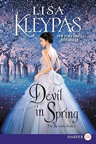 Devil in Spring (The Ravenels, Bk. 3 - Large Print)